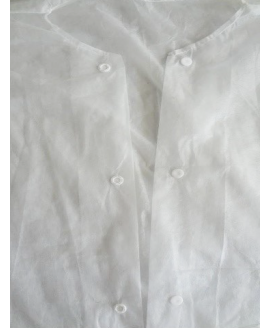 Одноразовий халат на кнопках, поліпропілен 21060, Україна